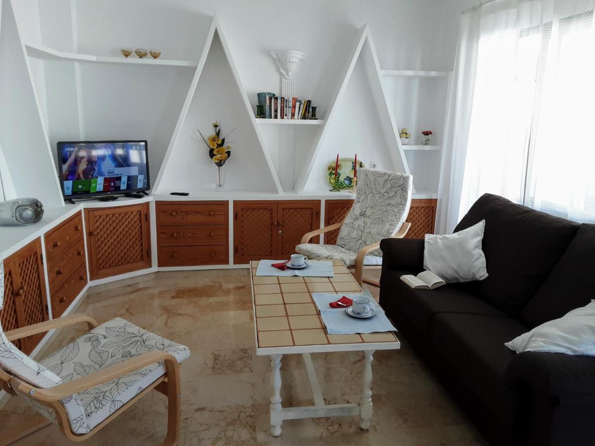 Apartamento Centro De ネルハ エクステリア 写真