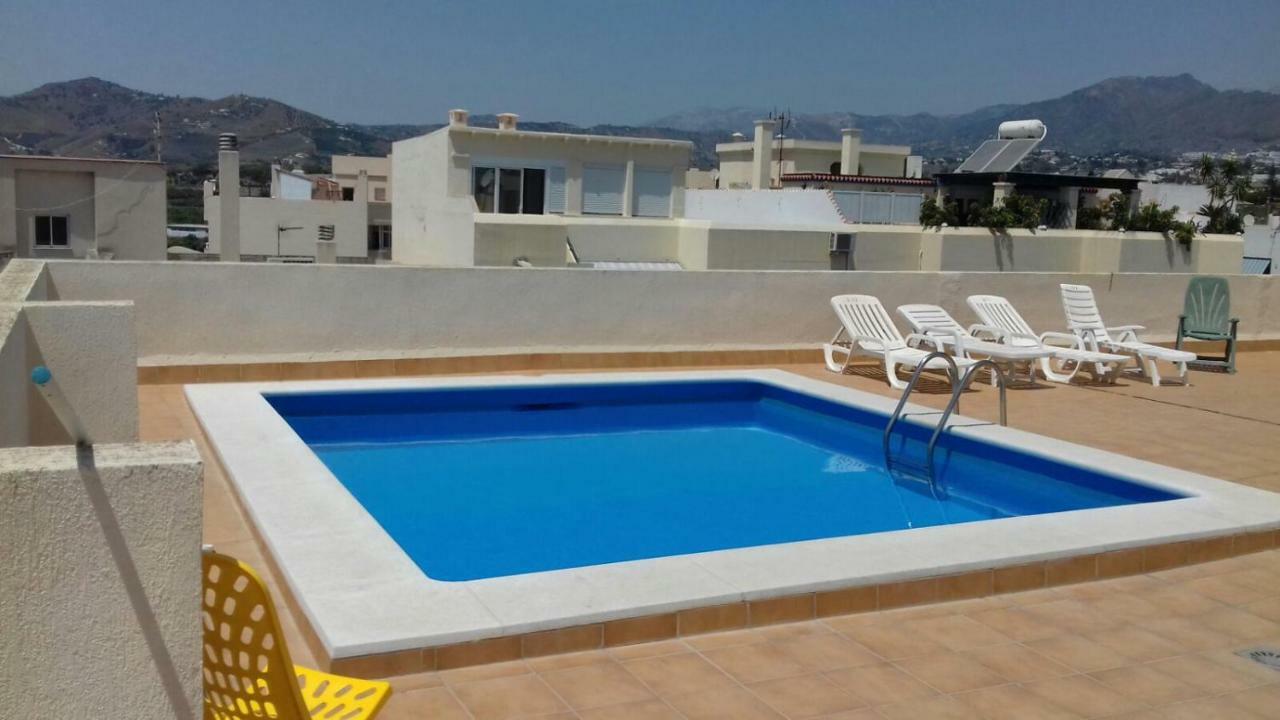 Apartamento Centro De ネルハ エクステリア 写真